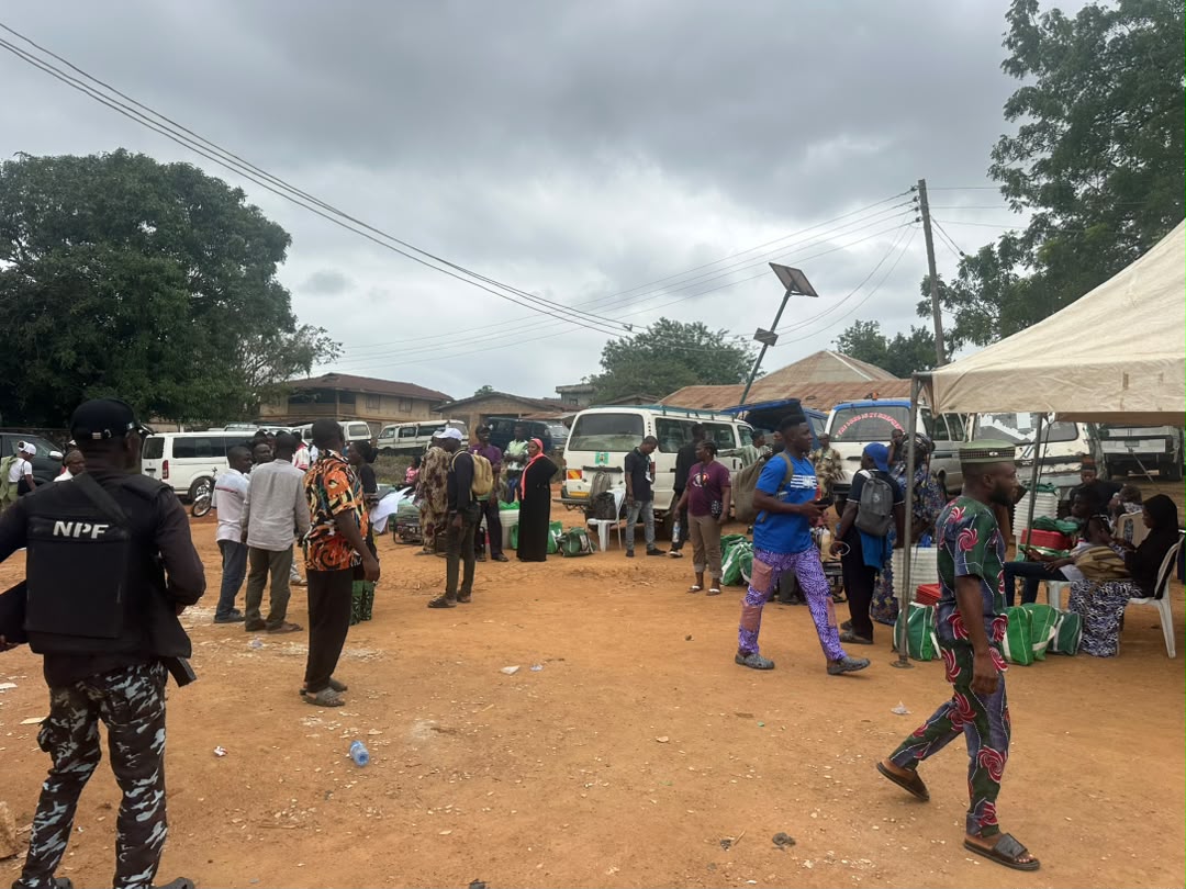 #OsunDecides2026: Early turnout of voters, heavy security presence in Osogbo, Ede, Ilesa