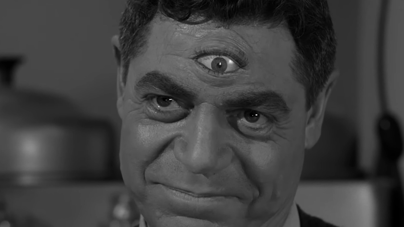 10 Best Twilight Zone Episodes About Aliens, Ranked