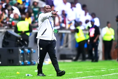 Mofokeng magic, Kabini heroics help to lift the dark clouds as Mosimane savours Bafana return