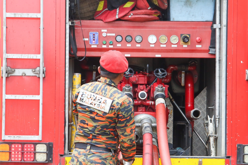 Myanmar refugee, two young sons die in Bagan Serai house fire