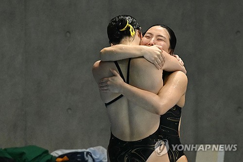 (Asiad) Divers win silver in women's synchronized event