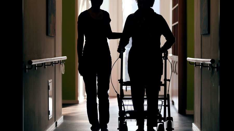 Coalition: Health insurance funds warn of care blockade - "Out of money"
