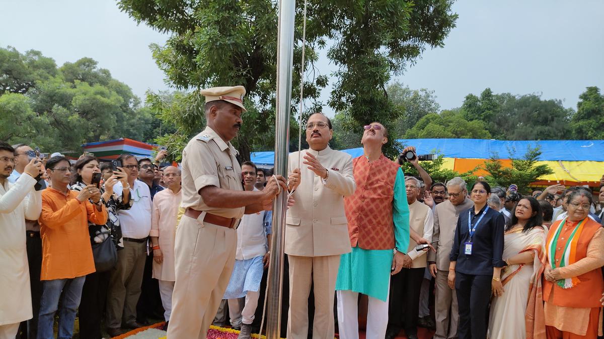 The Bar and Bench walk with you: CJI to youth in I-Day message, a day after Bar Council overreach