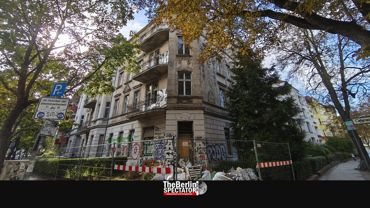 Berlin: How to Populate an Empty Residential Building