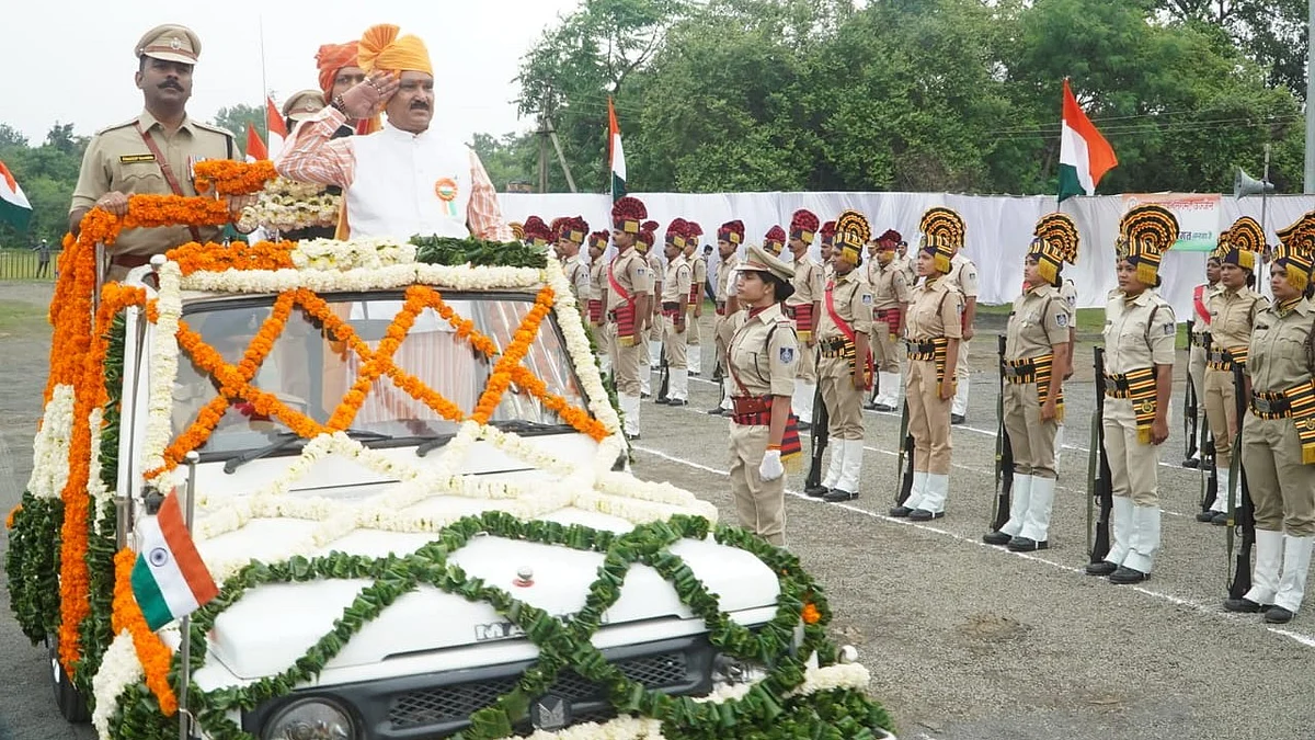 Independence Day 2026: MP Minister Gautam Tetwal Leads Ujjain Celebrations With Grand Parade, Patriotic Performances
