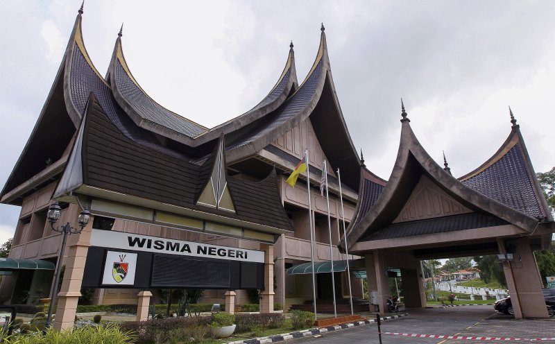 G25: Resolve Negri Sembilan crisis according to Constitution, law