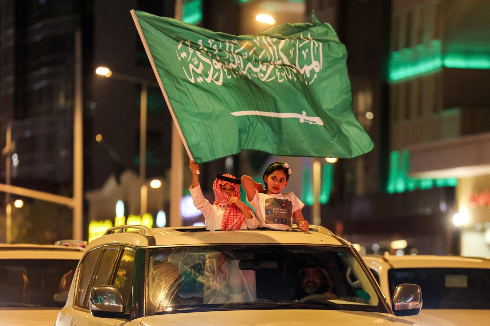 Riyadh schools moved online for a week, no reason given amid Houthi attacks