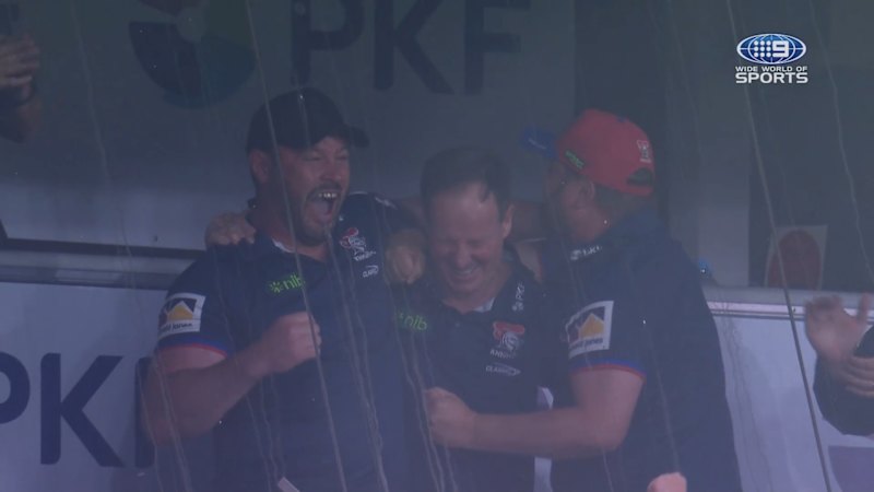Another magic try for Smith as emotions pour down for Knights