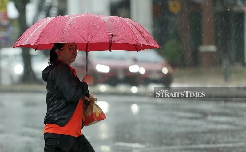 Thunderstorms, heavy rain forecast in 7 states