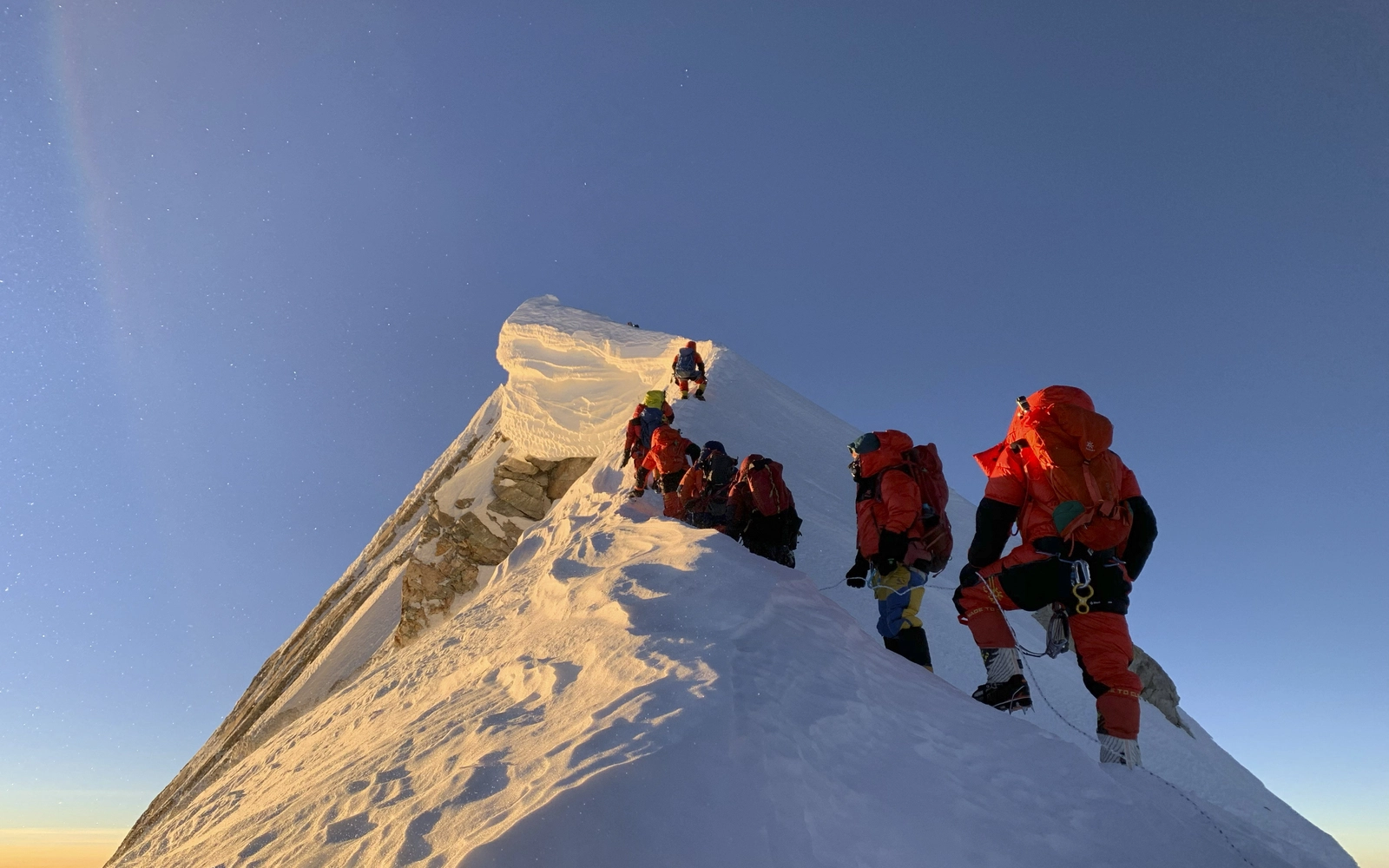 10 Nepali climbers, guides missing after avalanche hits Himlung peak