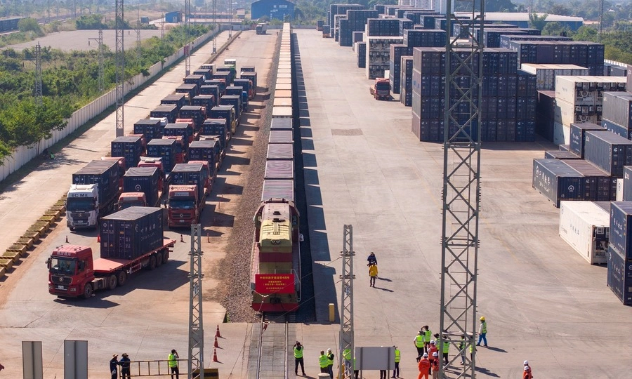 China-ASEAN trade hits $643B in H1