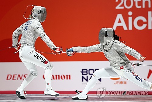 (LEAD) (Asiad) S. Korea captures gold in women's sabre fencing team event