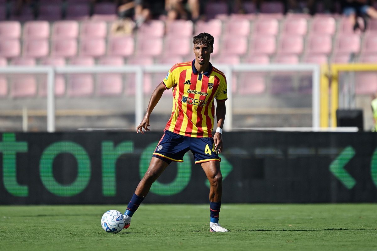 Juventus is still working on a move for Lecce centre-back