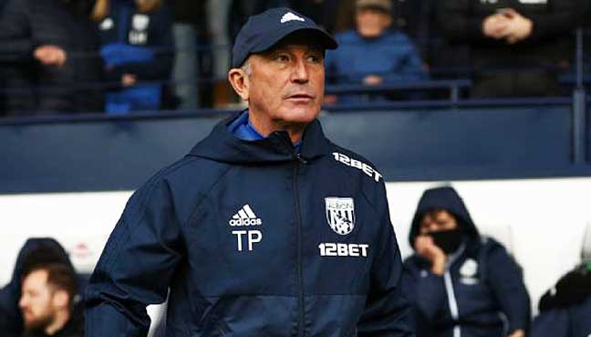 Pulis says he feels ‘cheated’ by Stoke’s FA Cup final loss to Man City