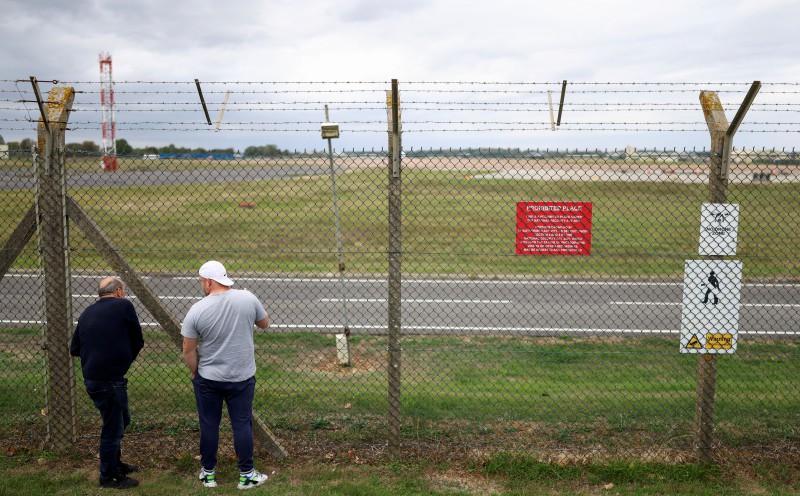 Trump: Five arrested near UK air base were planning to do 'big damage'