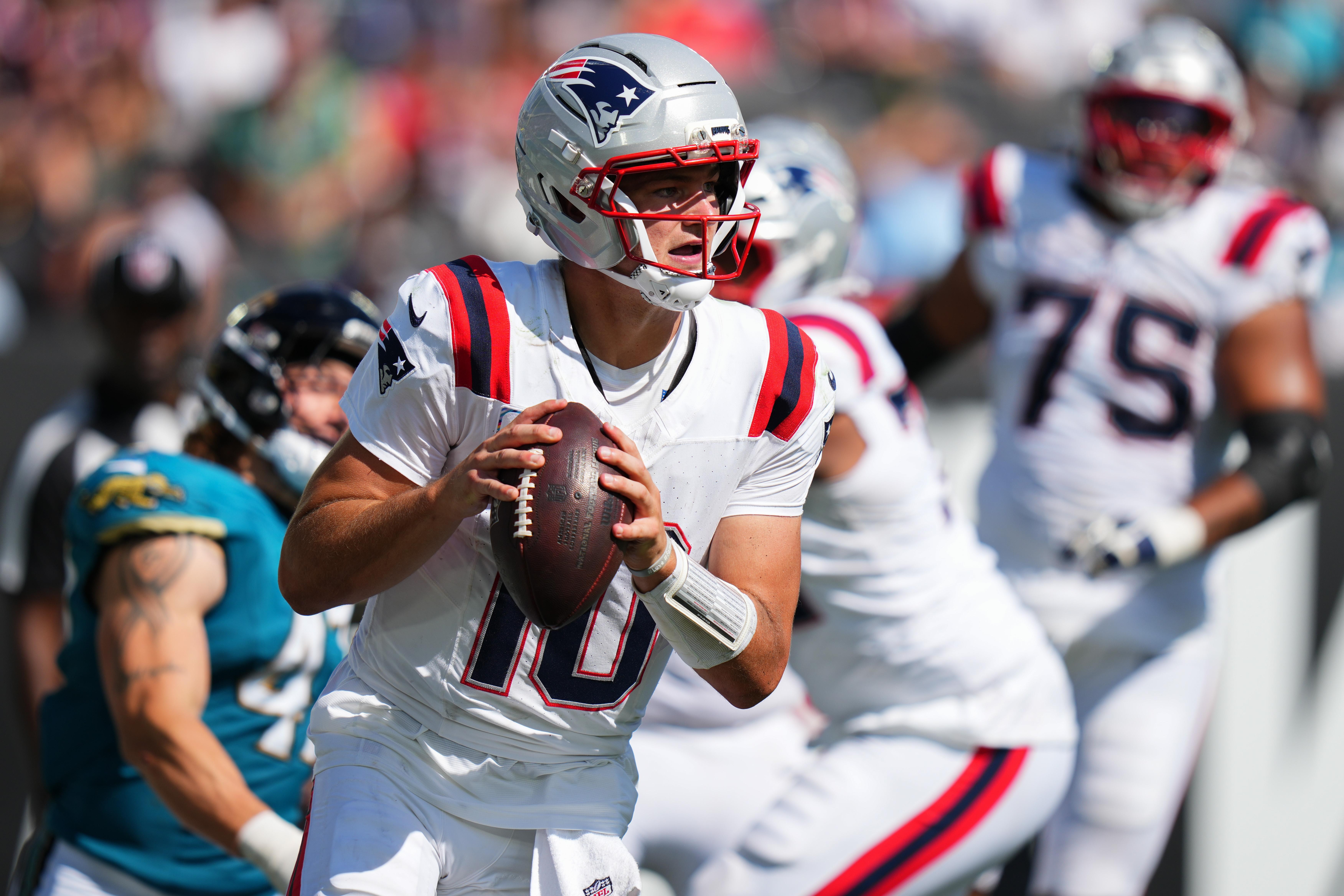 Drake Maye searching for answers after latest turnover-filled performance