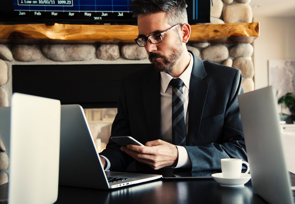 Is AI Creating New Questions for Verisk Analytics (VRSK)?