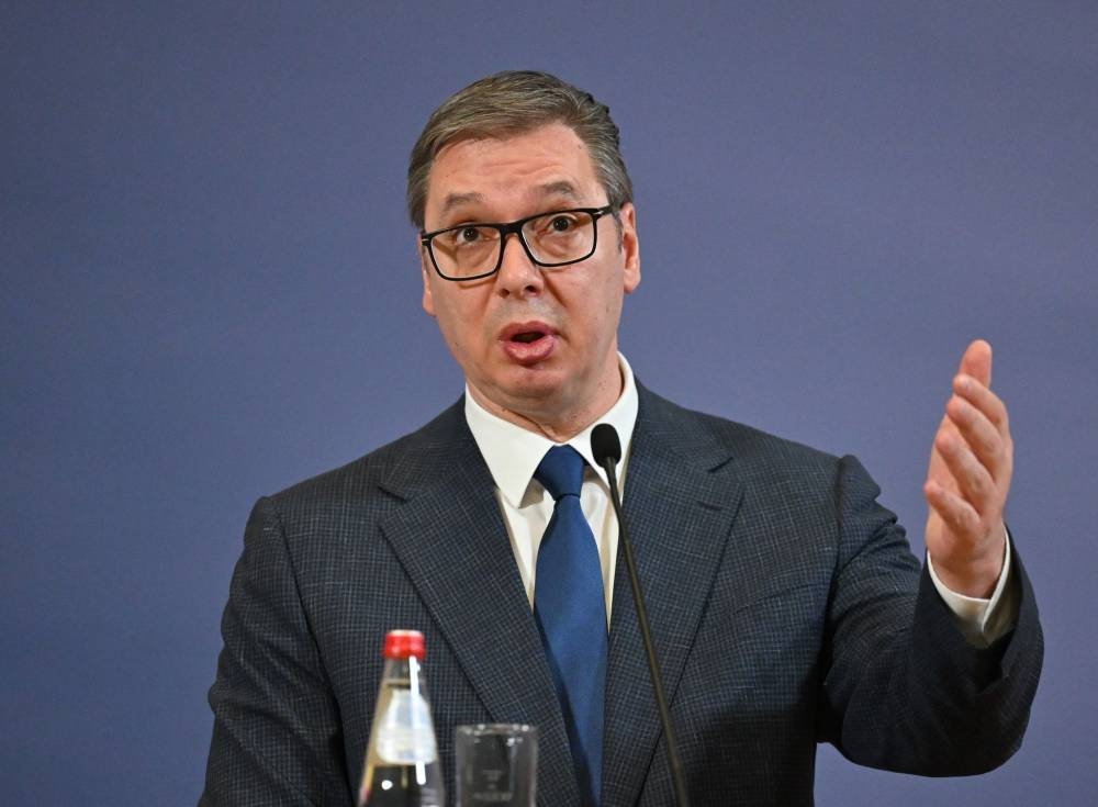 Serbian President Vucic steps down