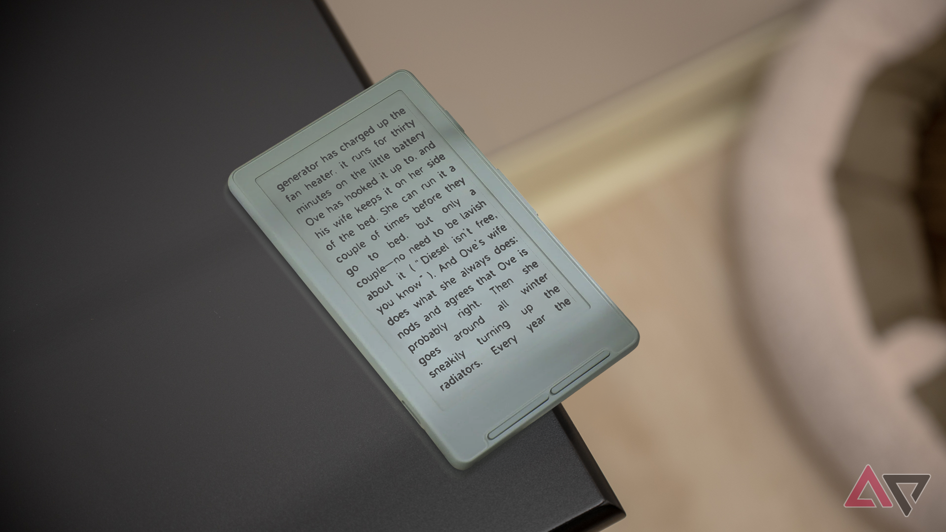 The anti-doomscroll study device: Pocket e-paper gadgets that can't run TikTok
