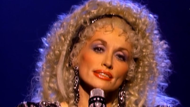 Dolly Parton's posthumous performance at VMAs