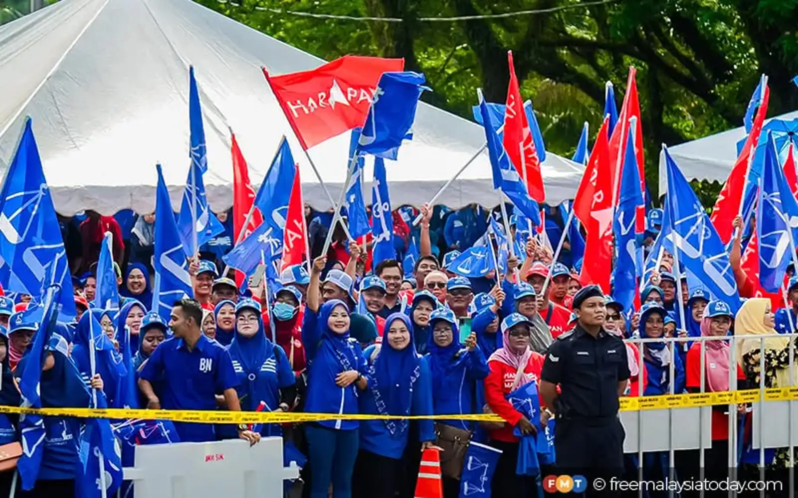 Penang leaders’ exchange shows Umno’s dilemma with PH, says analyst