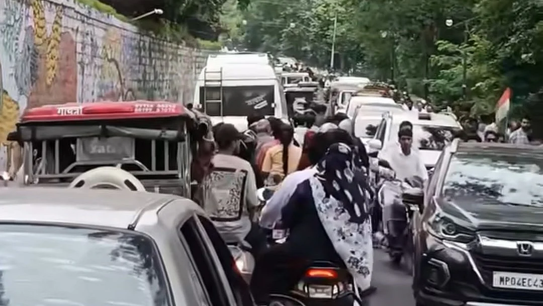 Independence Day Traffic Jam At Boat Club Exposes Gaps In Bhopal Police Preparedness