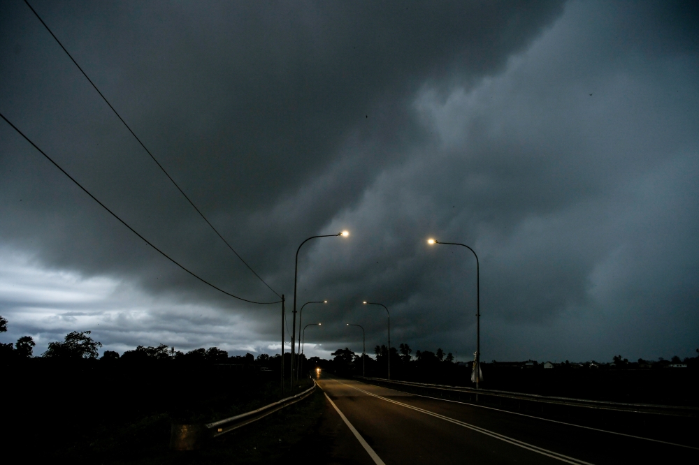 Thunderstorms, heavy rain expected in Sarawak, Sabah and Labuan this afternoon
