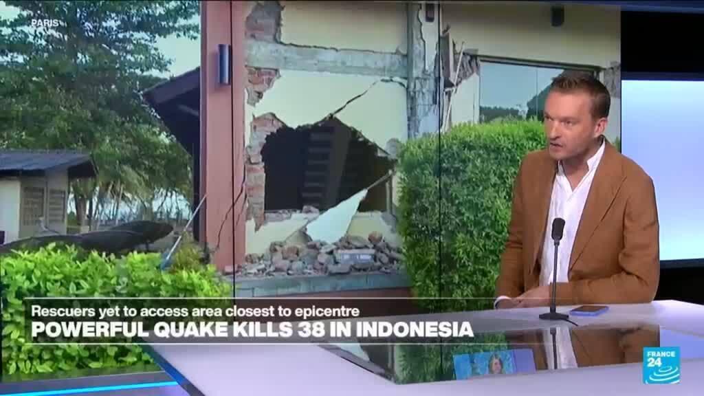Indonesia hit by earthquake aftershock as rescuers search for survivors