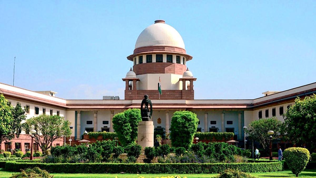 Supreme Court urges West Bengal Assembly Speaker to decide disqualification petitions within October 8