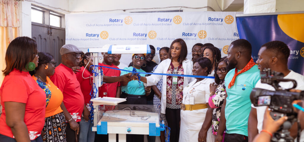 Rotary Club donates phototherapy machine to Ussher Hospital