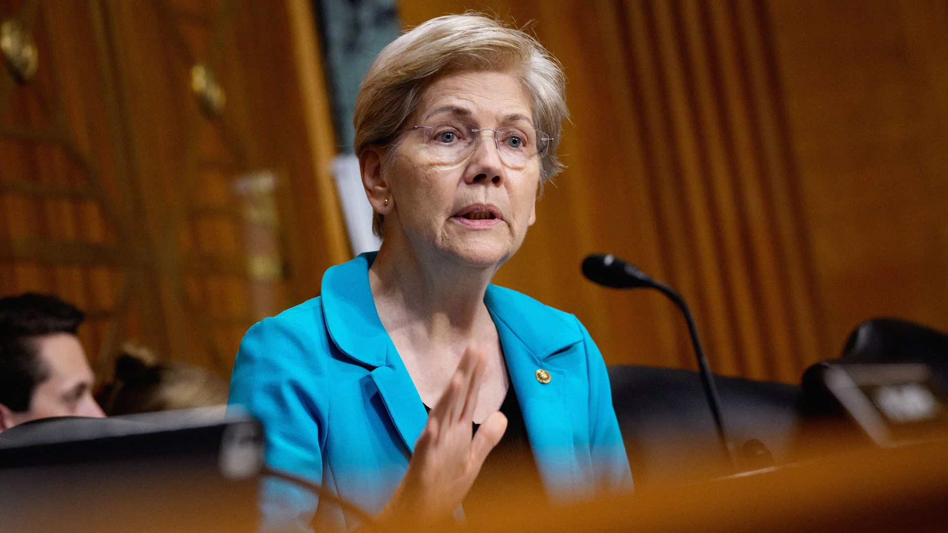 Elizabeth Warren Wants to Make Private Equity Pay for the Debt of Failed Companies