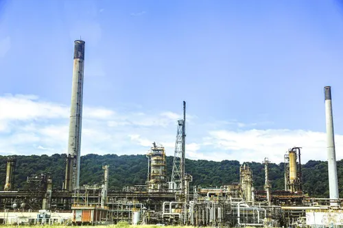 Refinery closures leave South Africa more exposed to imported fuel shocks