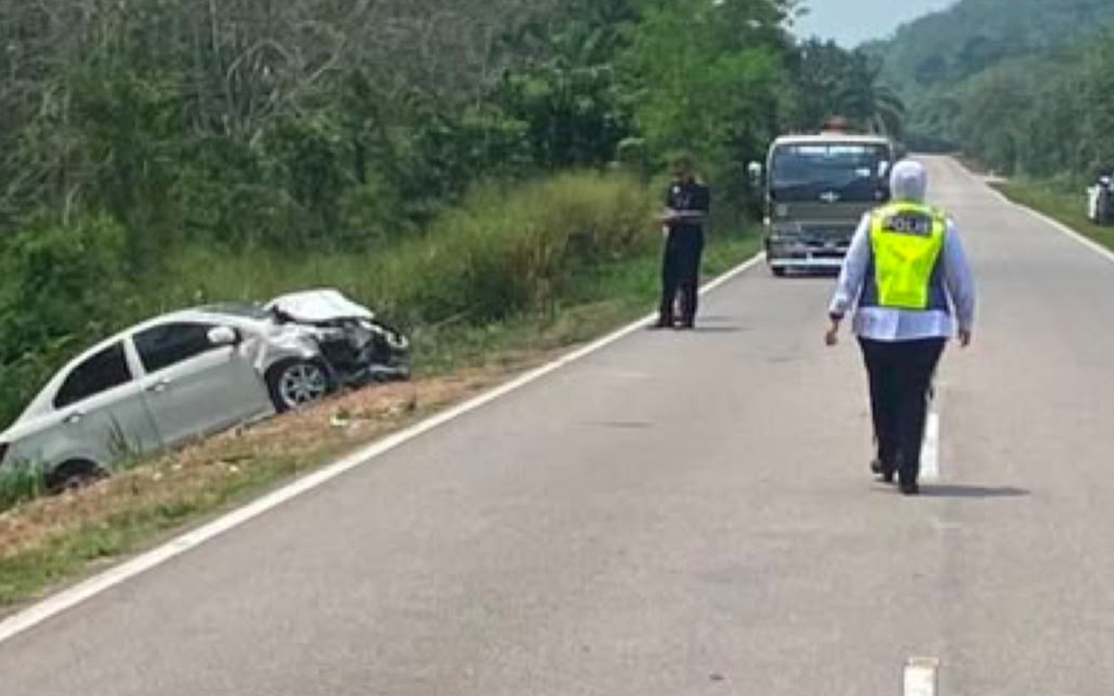 Suami isteri maut dalam nahas 2 kenderaan di Tampin