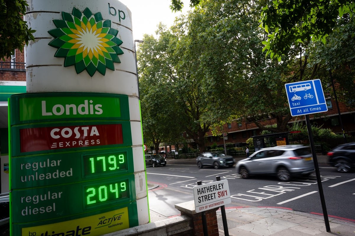 ‘Uncharted territory’: UK economy in turmoil as diesel and borrowing costs surge