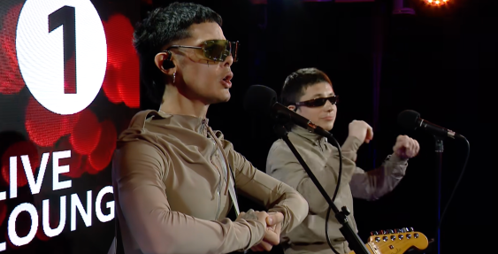 You Have To Watch Ca7riel & Paco Amoroso Mash Up Spice Girls & Focus
