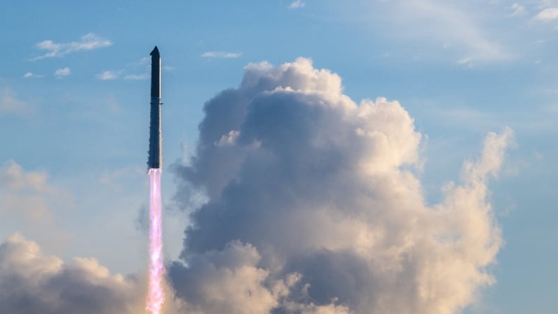SpaceX Starship makes orbit, deploys first payload