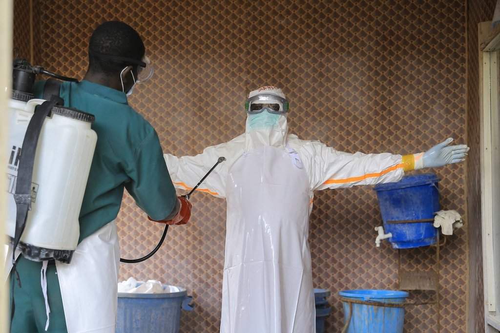 Canada extends travel restrictions related to Ebola outbreak for 60 days