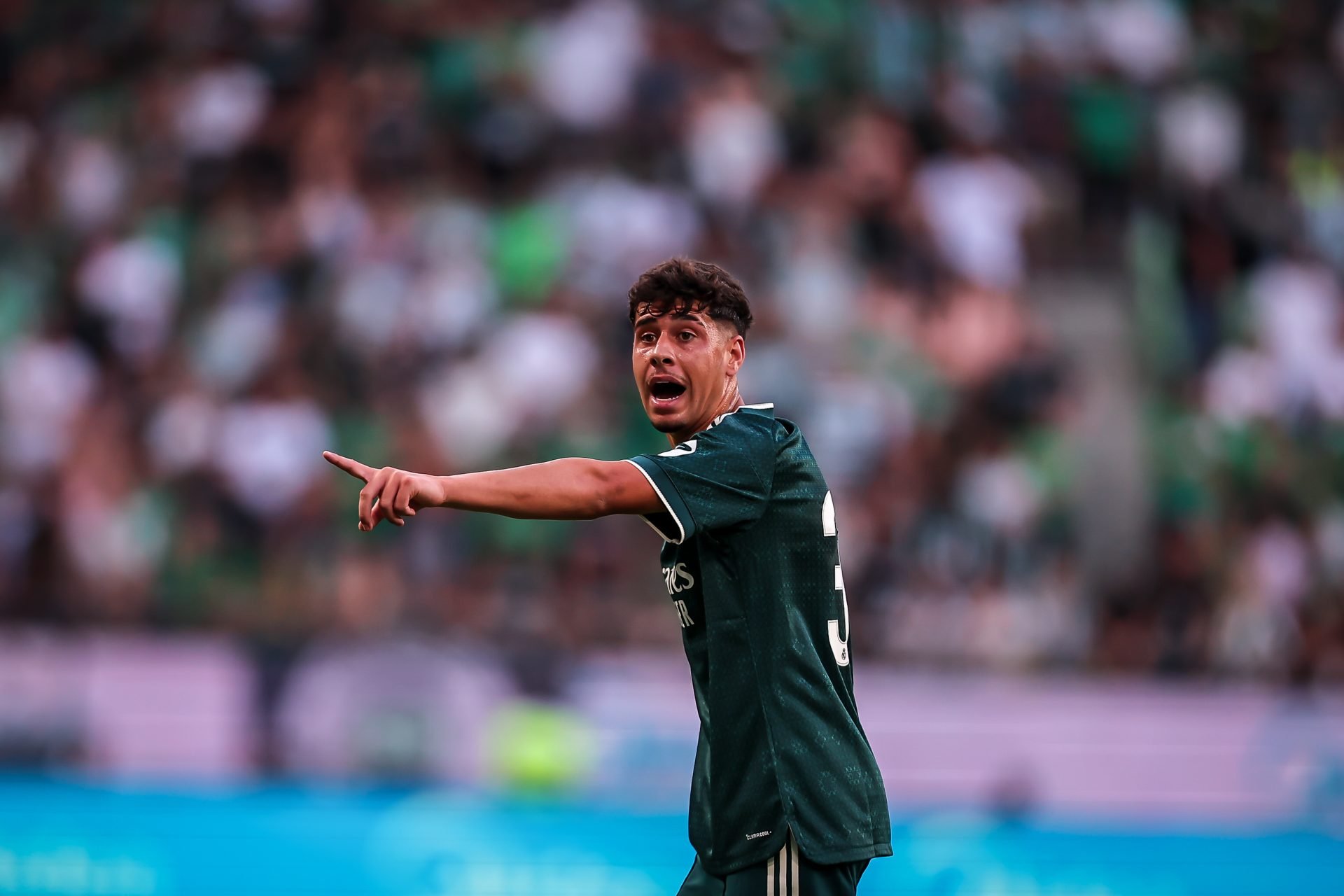 Mourinho wants highly-rated 18-year-old Real Madrid talent to stay close to first team