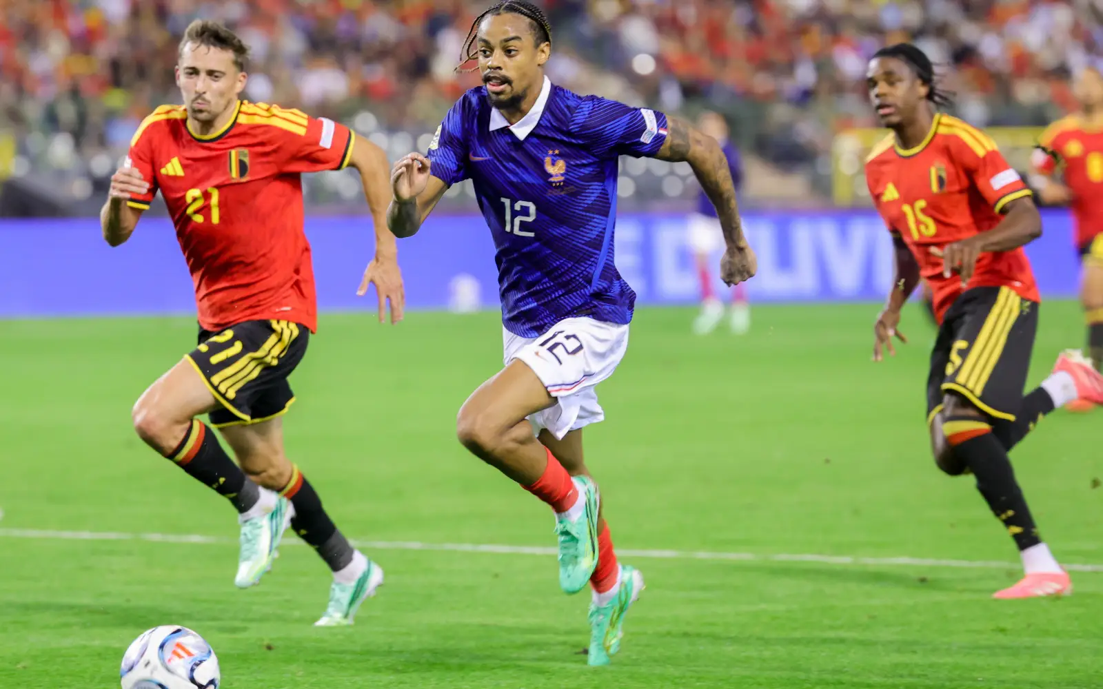 Italy rebound in Turkey as France win late in Belgium