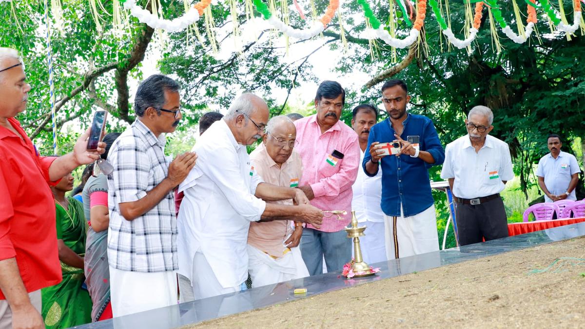 In Kerala’s Palakkad, a banyan tree that shares India’s birthday turns 80