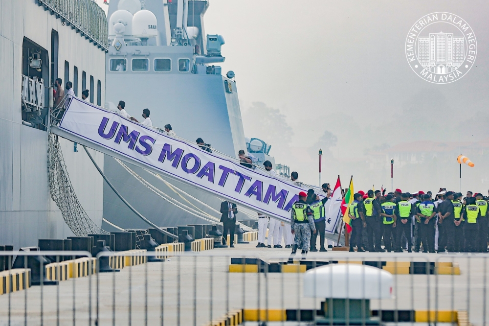 Home Ministry: 1,476 Myanmar nationals leave Malaysia in first ‘voluntary’ repatriation phase