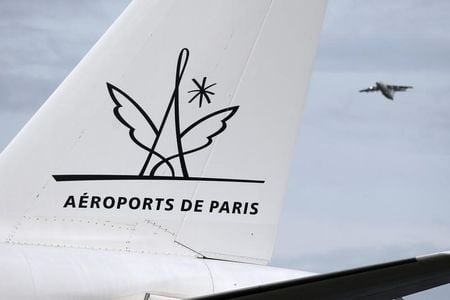 ADP shares fall 4% as France proposes higher transport infrastructure tax