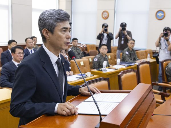 Defense Minister: N. Korean Mine Found at DMZ Blast Site Was Planted There