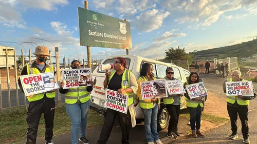Seatides parents demand answers over alleged financial mismanagement as school meeting remains unresolved