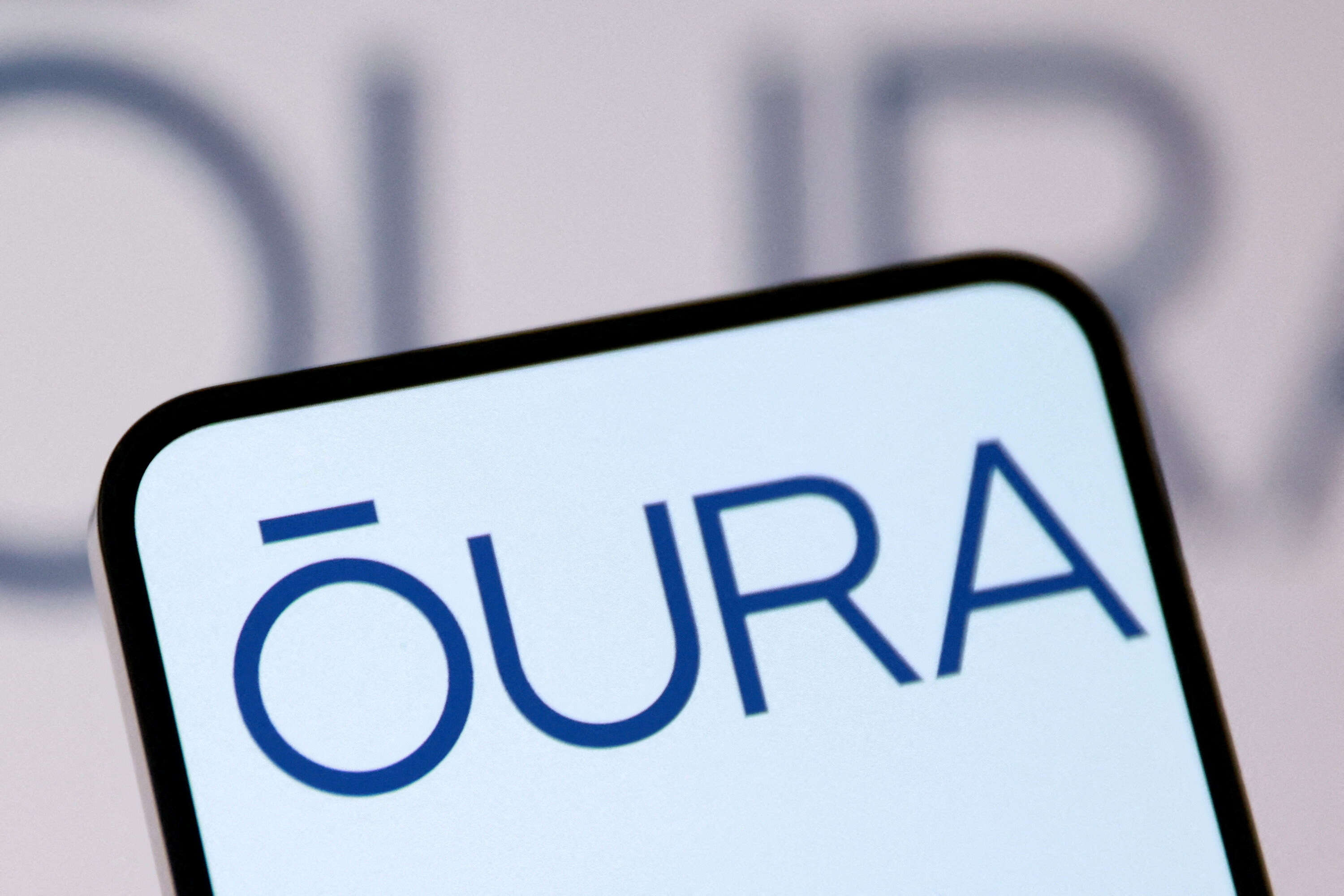 Oura delays US IPO, adding to fall market jitters