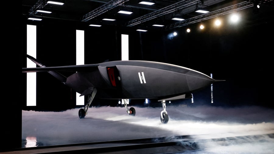 Rüstung: Helsing-Drohnenjet schlägt im Simulator echte Piloten
