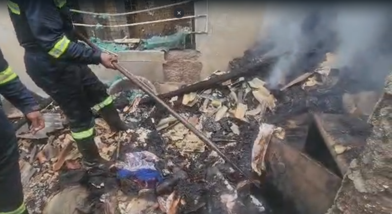 GNFS firefighters battle house fire at Labadi Wireless