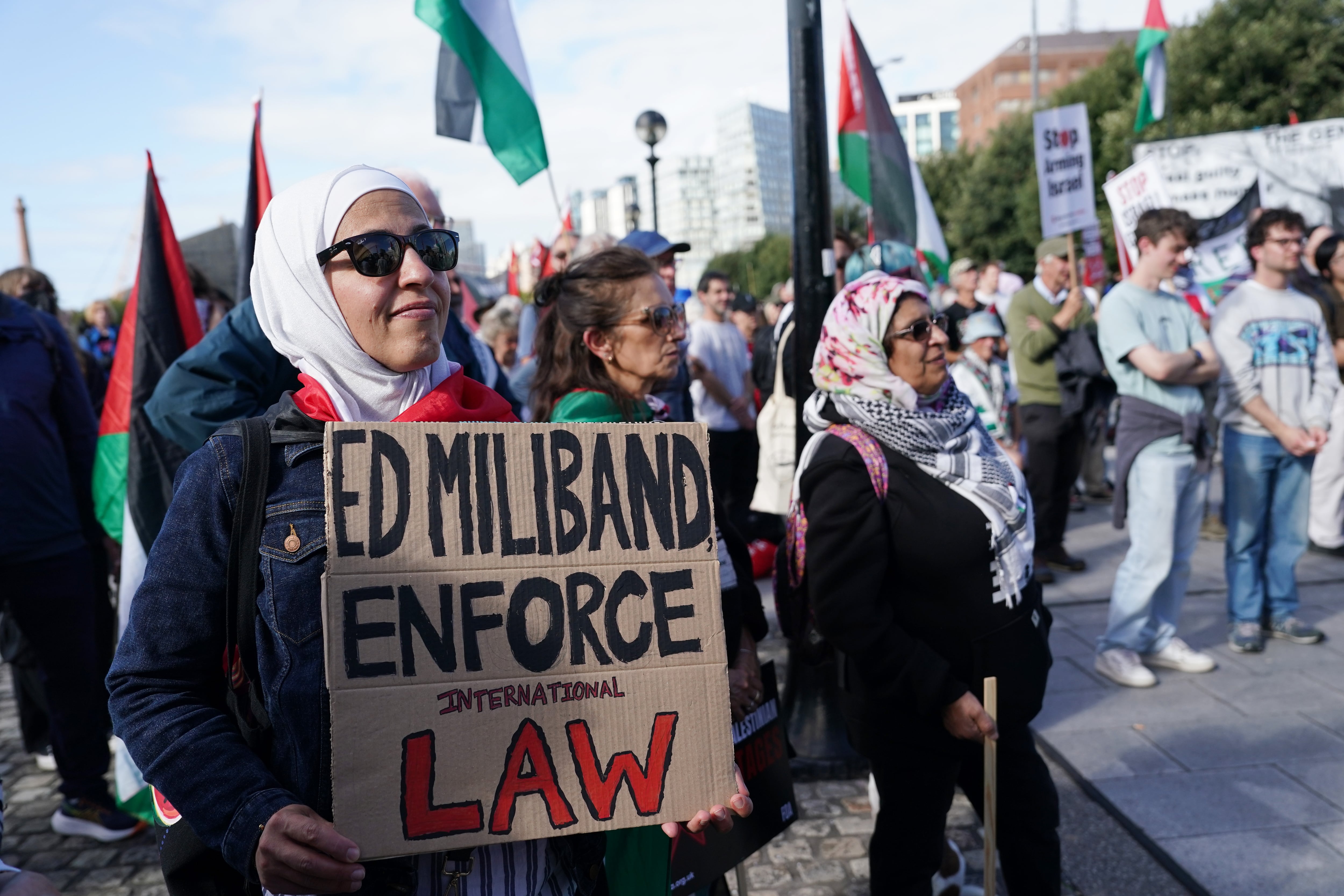 Calls for total UK arms export ban to increase pressure on Israel