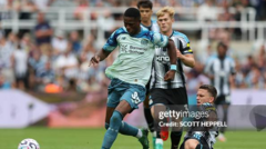 Newcastle change shirts during first half of friendly