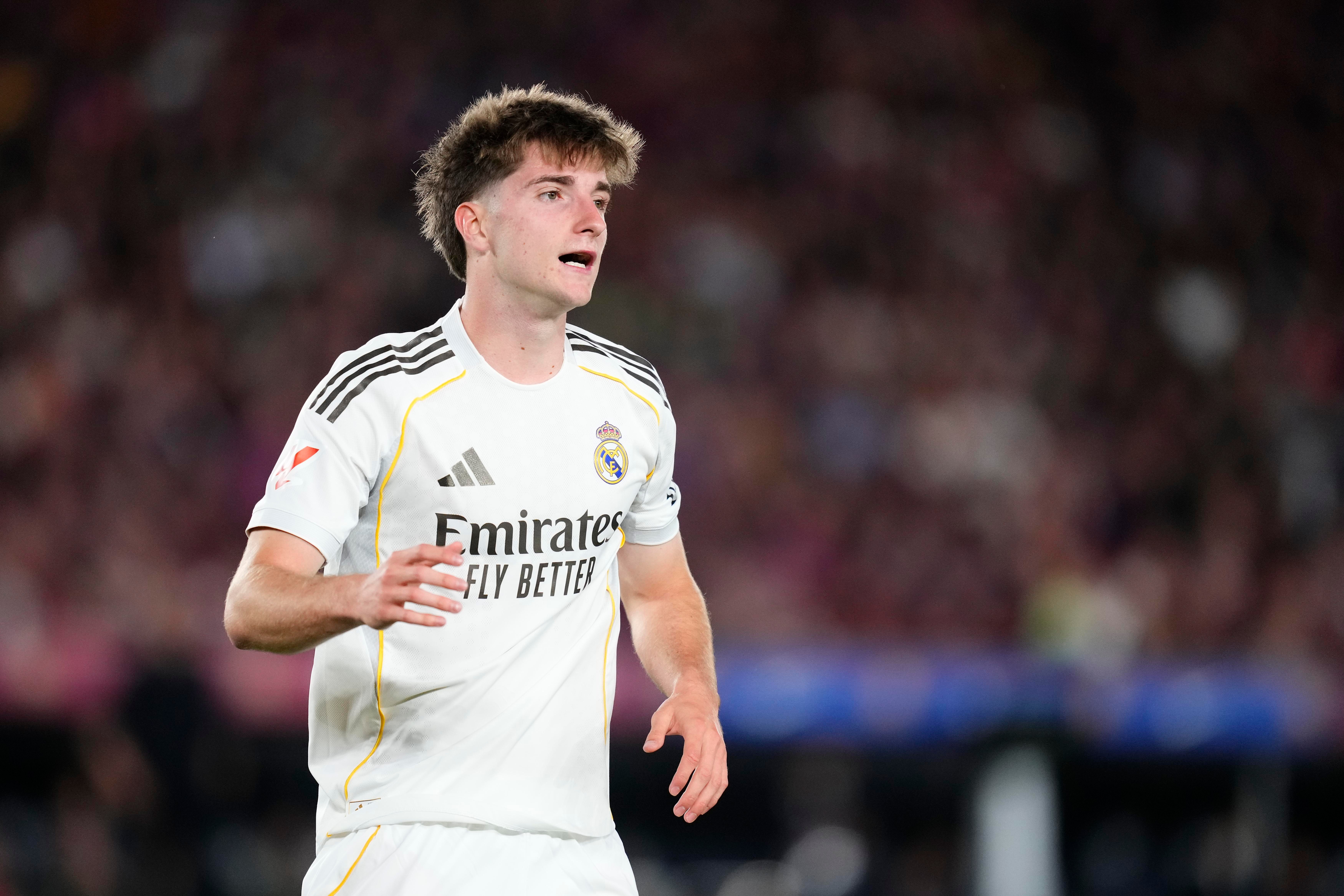 Official: César Palacios joins Fulham from Real Madrid